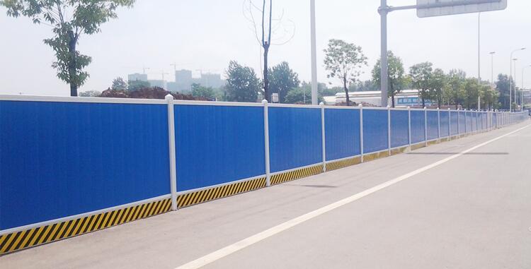 PVC围挡板.jpg PVC围挡板