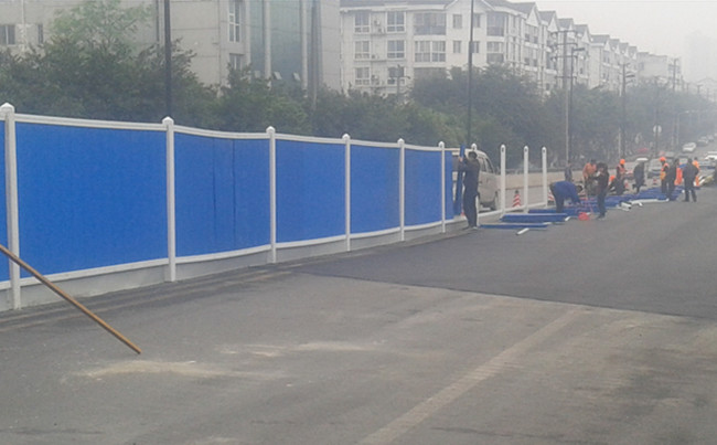 pvc围挡施工.jpg pvc围挡施工.jpg