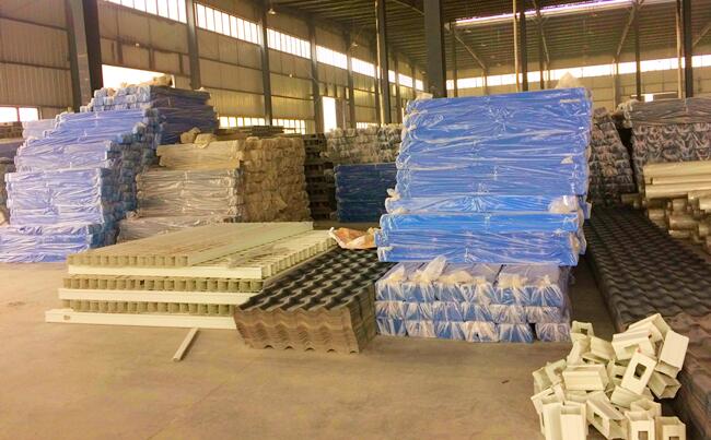 PVC围挡板.jpg PVC围挡板.jpg