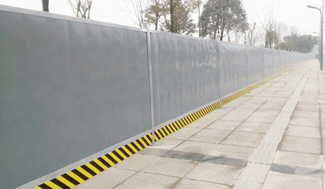 2米高施工围挡价格.jpg 2米高施工围挡价格.jpg