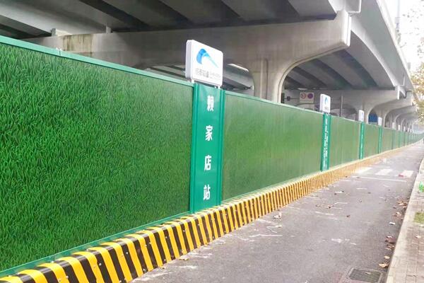 市政地铁围挡图片.jpg 地铁围挡图片.jpg